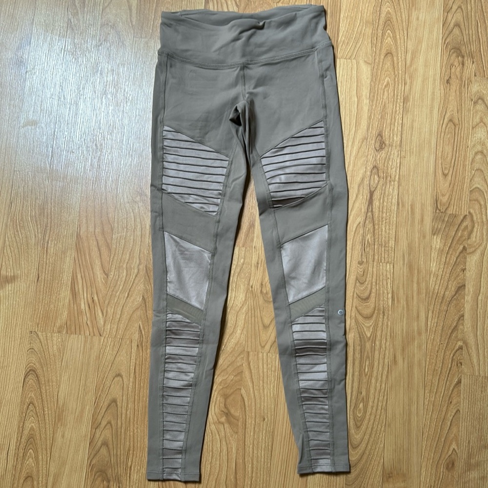 Alo leggings